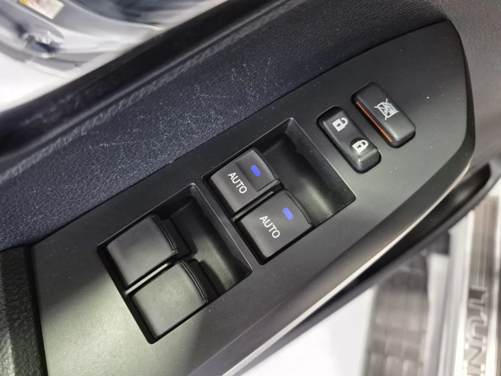 Used 2014 Toyota Tundra Platinum RWD image 23