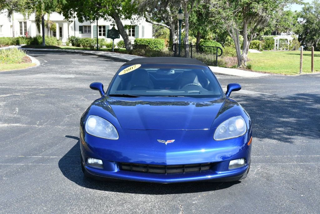 Used 2007 Chevrolet Corvette Convertible w/ Preferred Equipment Group RWD image 9