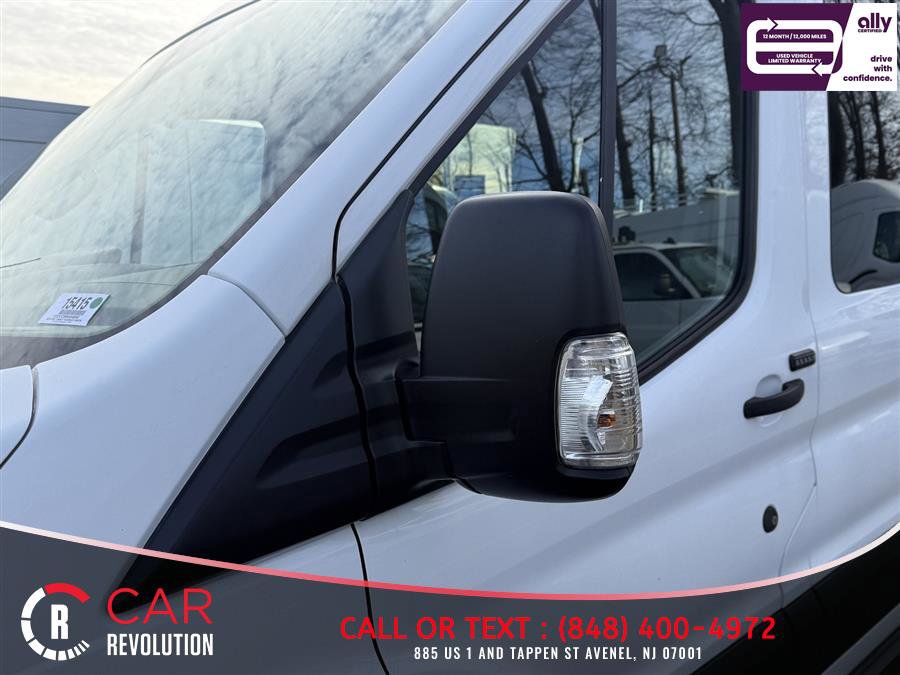 Used 2019 Ford Transit 150 XLT image 31