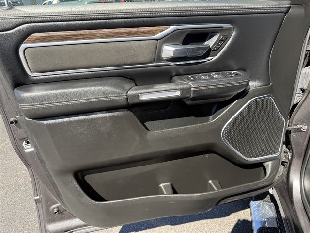 Used 2019 RAM 1500 Laramie AWD/4WD image 24