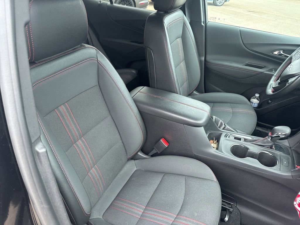 Used 2024 Chevrolet Equinox RS image 11