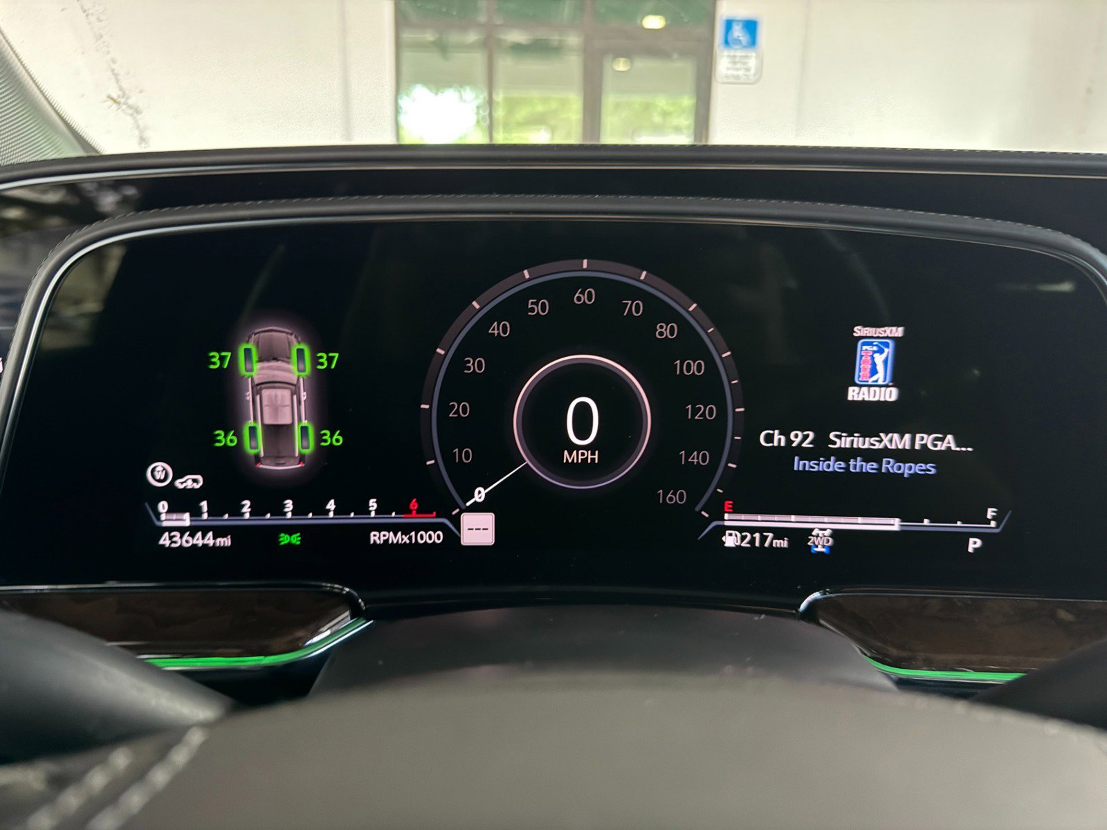 Used 2021 Cadillac Escalade Sport Platinum AWD/4WD image 37