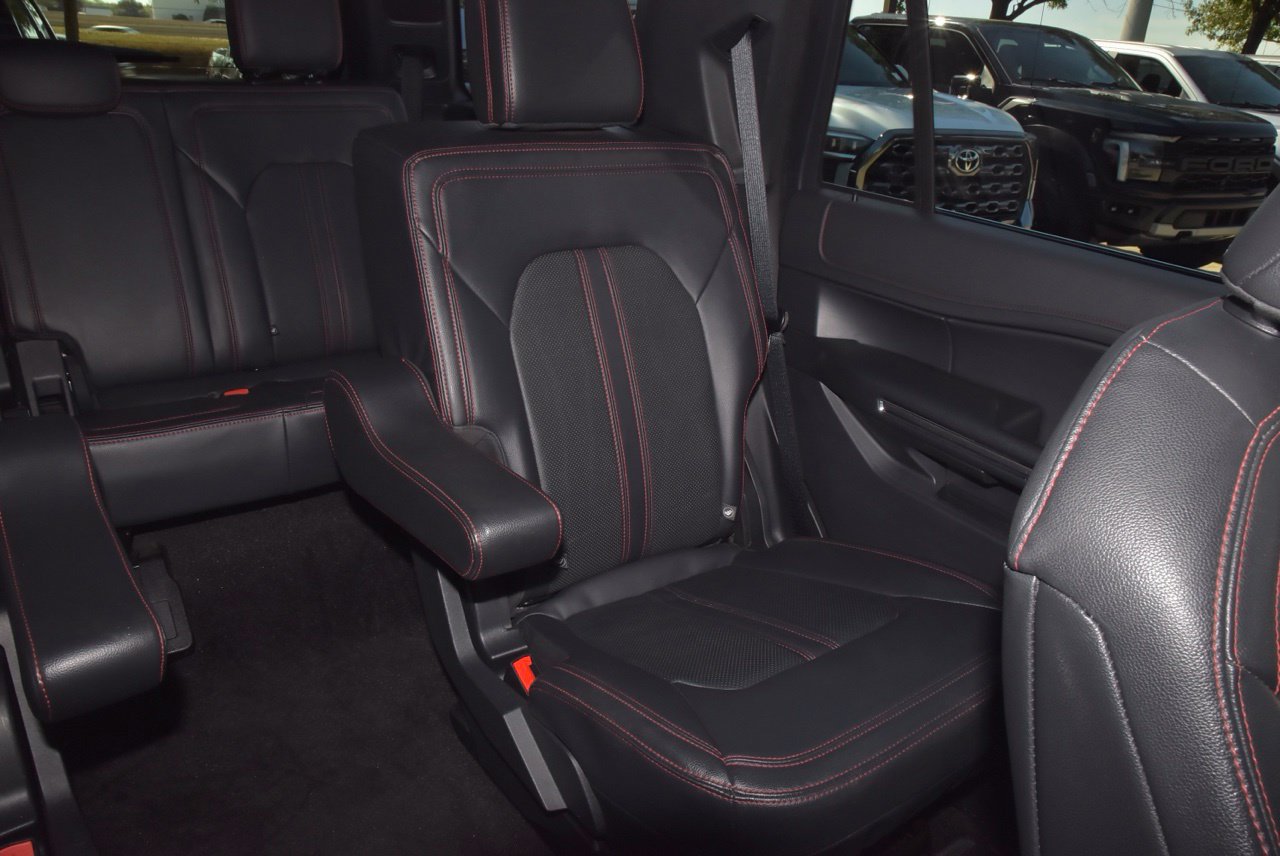 Certified 2023 Ford Expedition Limited AWD/4WD image 22