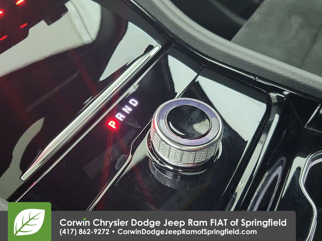 Used 2023 Jeep Grand Cherokee Altitude image 28