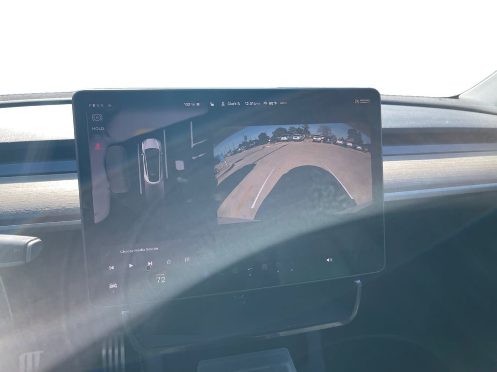 Used 2022 Tesla Model Y Performance image 31