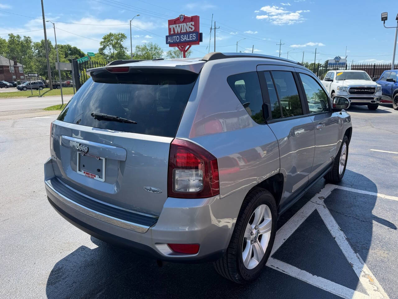 Used 2015 Jeep Compass High Altitude AWD/4WD image 5