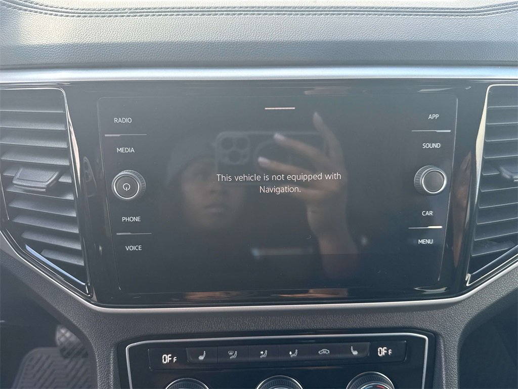 Used 2023 Volkswagen Atlas Cross Sport SE image 19