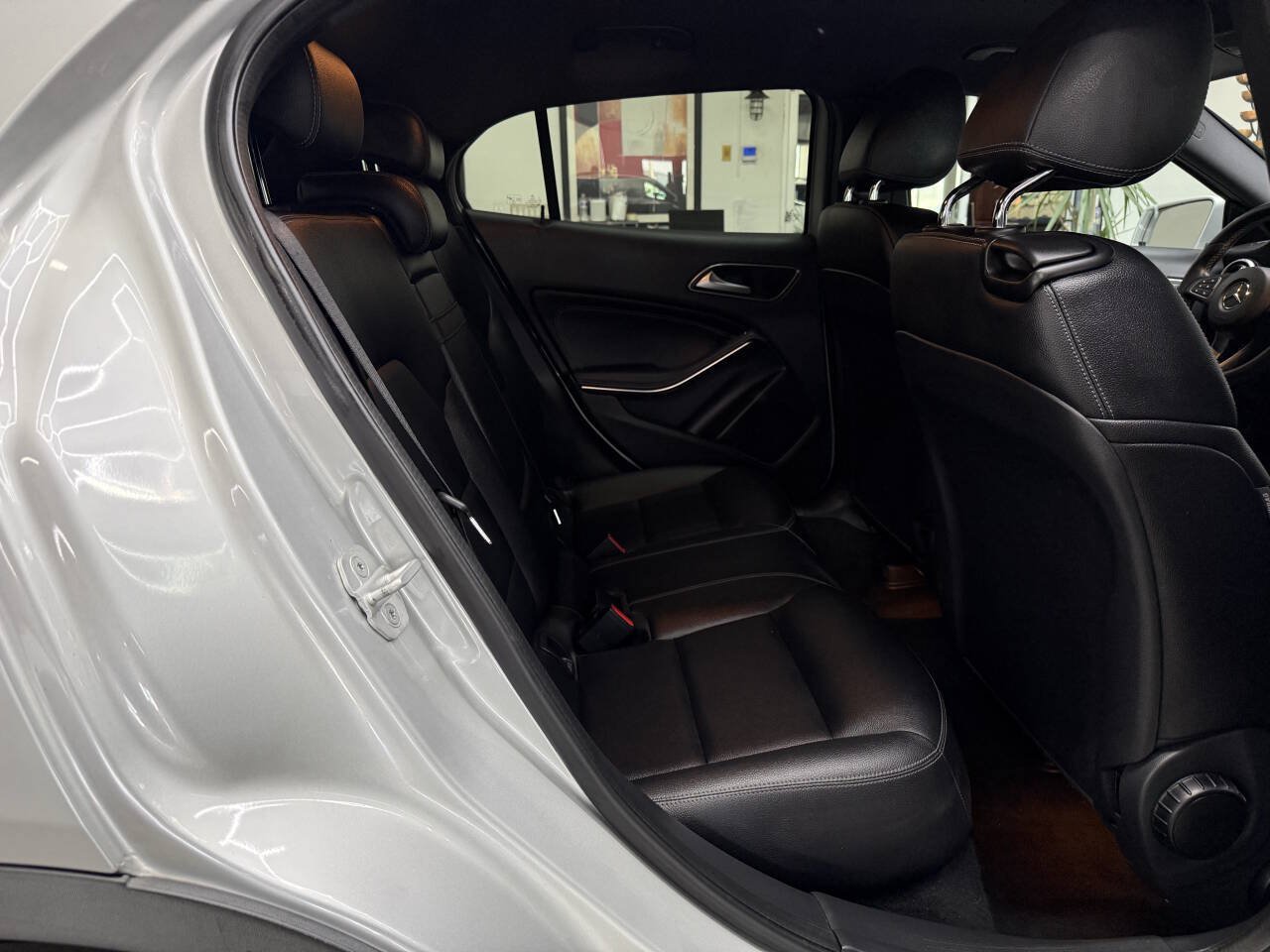 Used 2017 Mercedes-Benz GLA 250 4MATIC image 15
