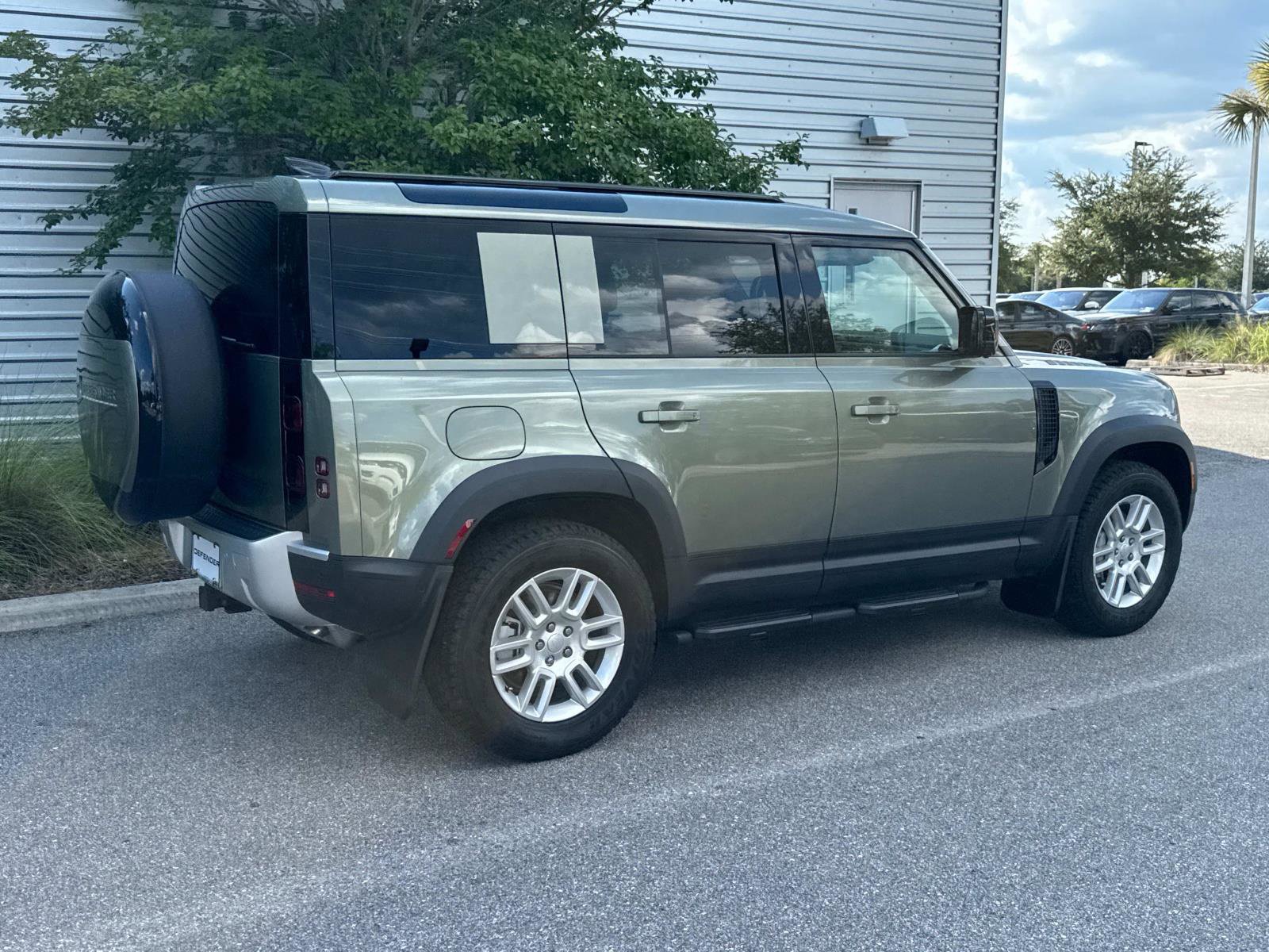 Certified 2025 Land Rover Defender 110 S AWD/4WD image 6