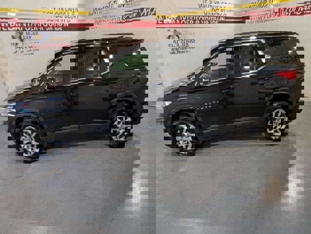 Used 2020 Chevrolet Traverse LT image 4