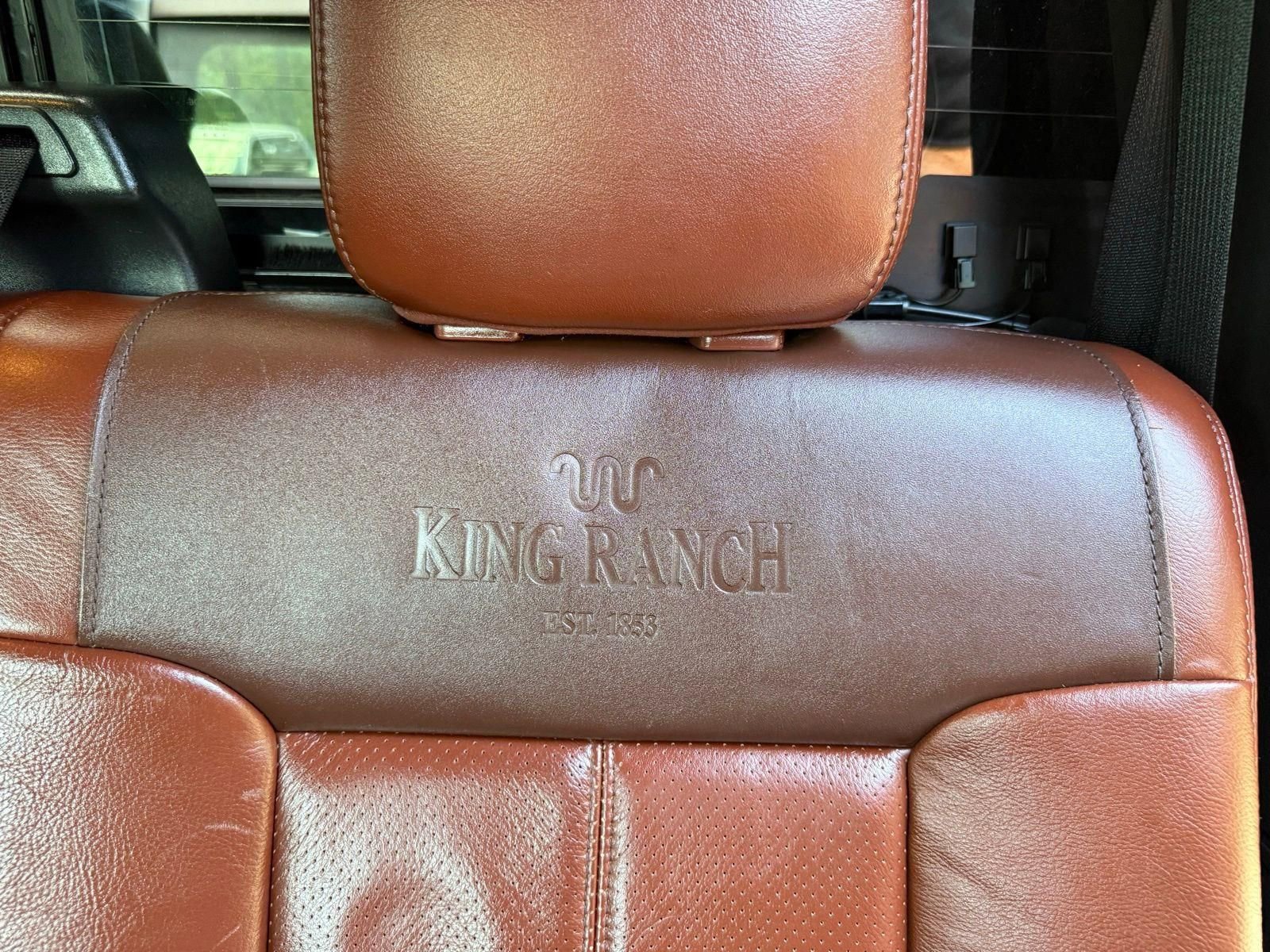 Used 2012 Ford F250 King Ranch w/ King Ranch w/Chrome Pkg image 36