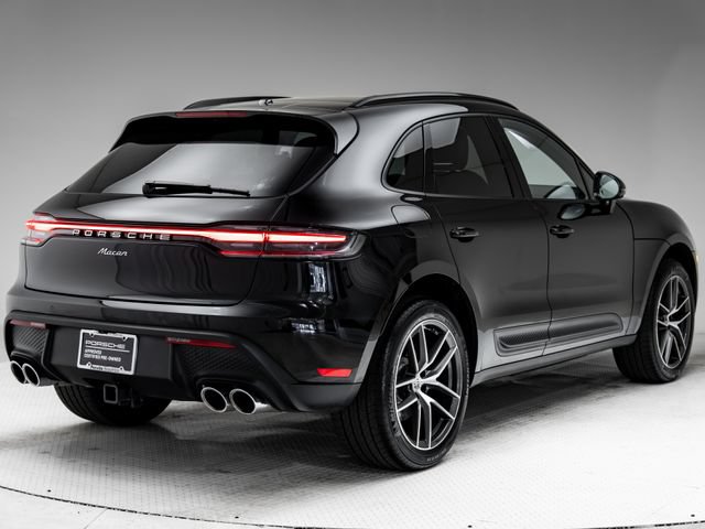 Certified 2026 Porsche Macan AWD/4WD image 34