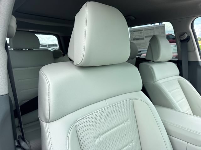 New 2026 Hyundai Santa Fe Limited FWD image 25