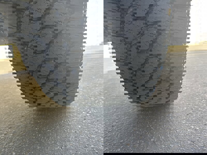 Used 2017 GMC Yukon SLT w/ Open Road Package image 20