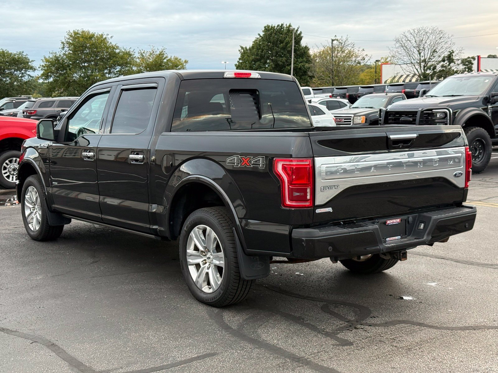 Used 2015 Ford F150 Platinum w/ Equipment Group 701A Luxury AWD/4WD image 6