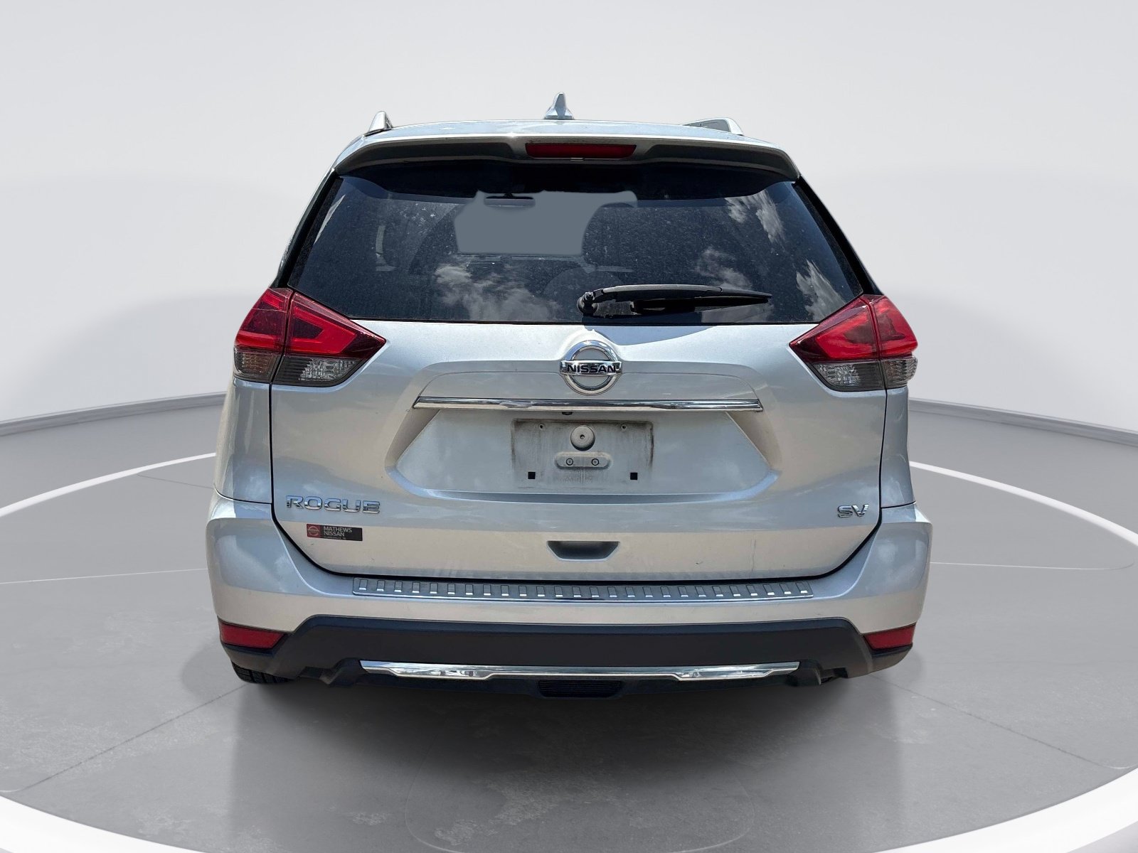 Used 2018 Nissan Rogue SV FWD image 7