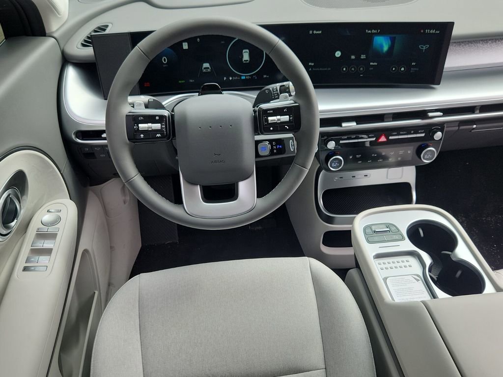 New 2026 Hyundai Ioniq 9 SE image 8