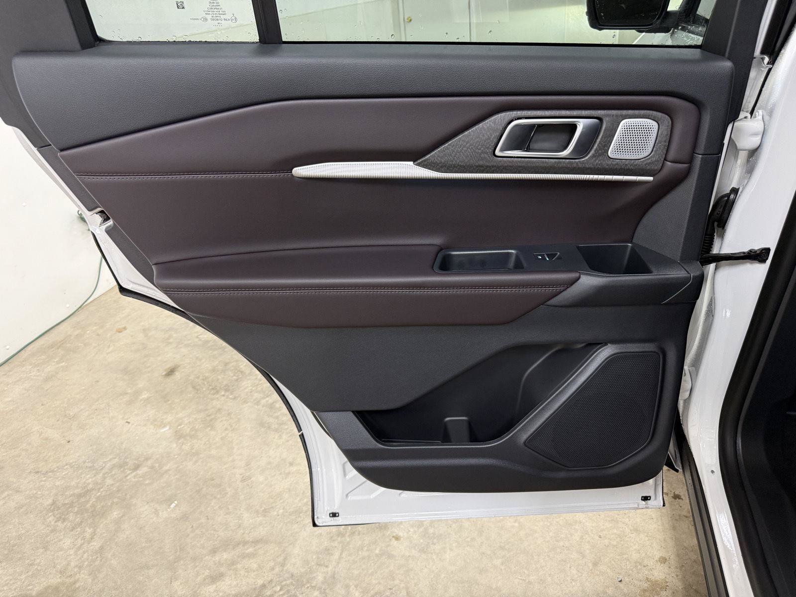New 2026 Ford Explorer Platinum AWD/4WD image 23