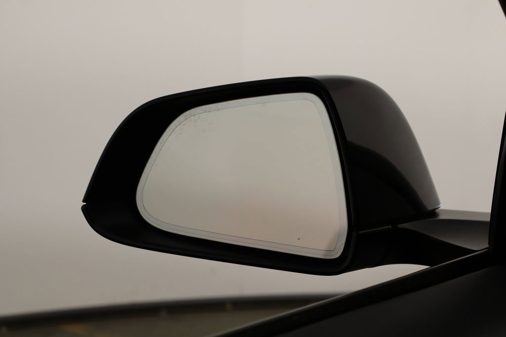 Used 2023 Tesla Model 3 Standard Range image 44