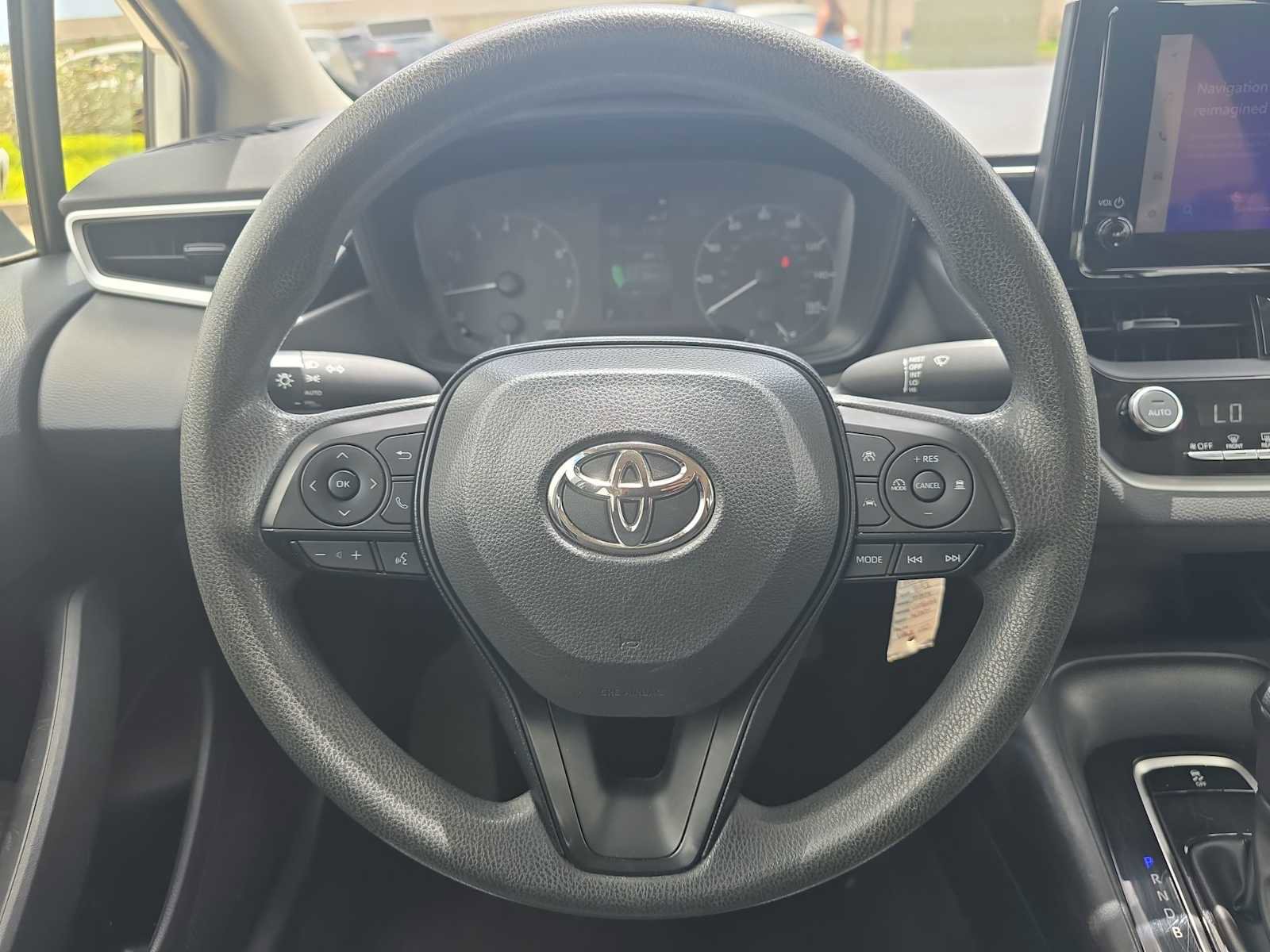 Used 2023 Toyota Corolla LE image 12
