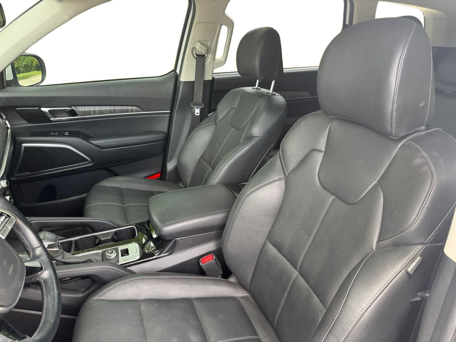 Used 2025 Kia Telluride EX FWD image 11