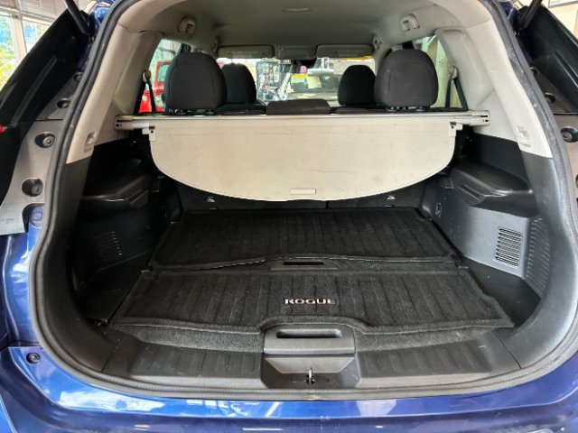 Used 2020 Nissan Rogue S AWD/4WD image 10