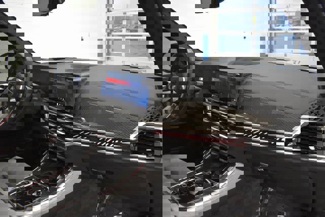 Used 2024 BMW X5 M60i w/ Executive Package image 20