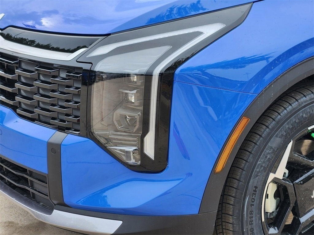 New 2026 Kia Sportage EX image 7