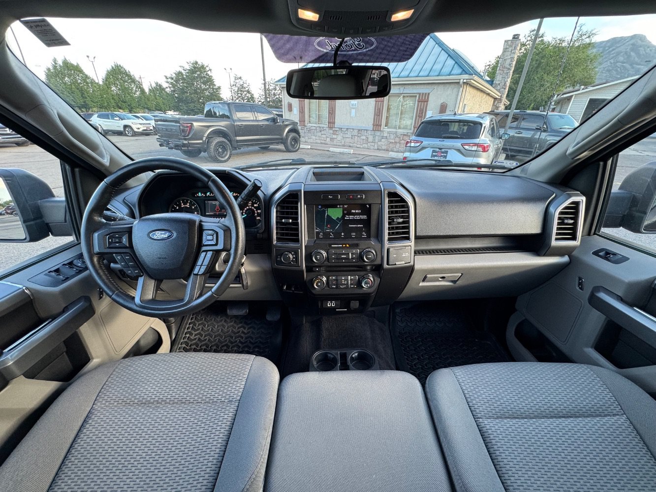 Used 2018 Ford F150 XLT w/ Equipment Group 302A Luxury AWD/4WD image 11
