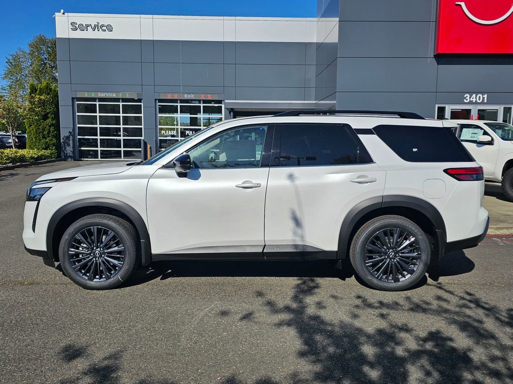 New 2026 Nissan Pathfinder SL AWD/4WD image 8