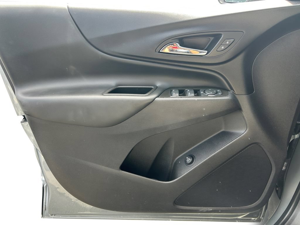 Used 2024 Chevrolet Equinox LT FWD image 21