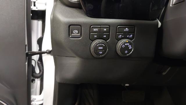 New 2026 Chevrolet Silverado 1500 LT w/ Z71 Off-Road Package AWD/4WD image 23