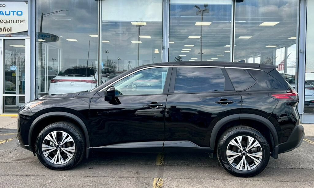 Used 2023 Nissan Rogue SV AWD/4WD image 33