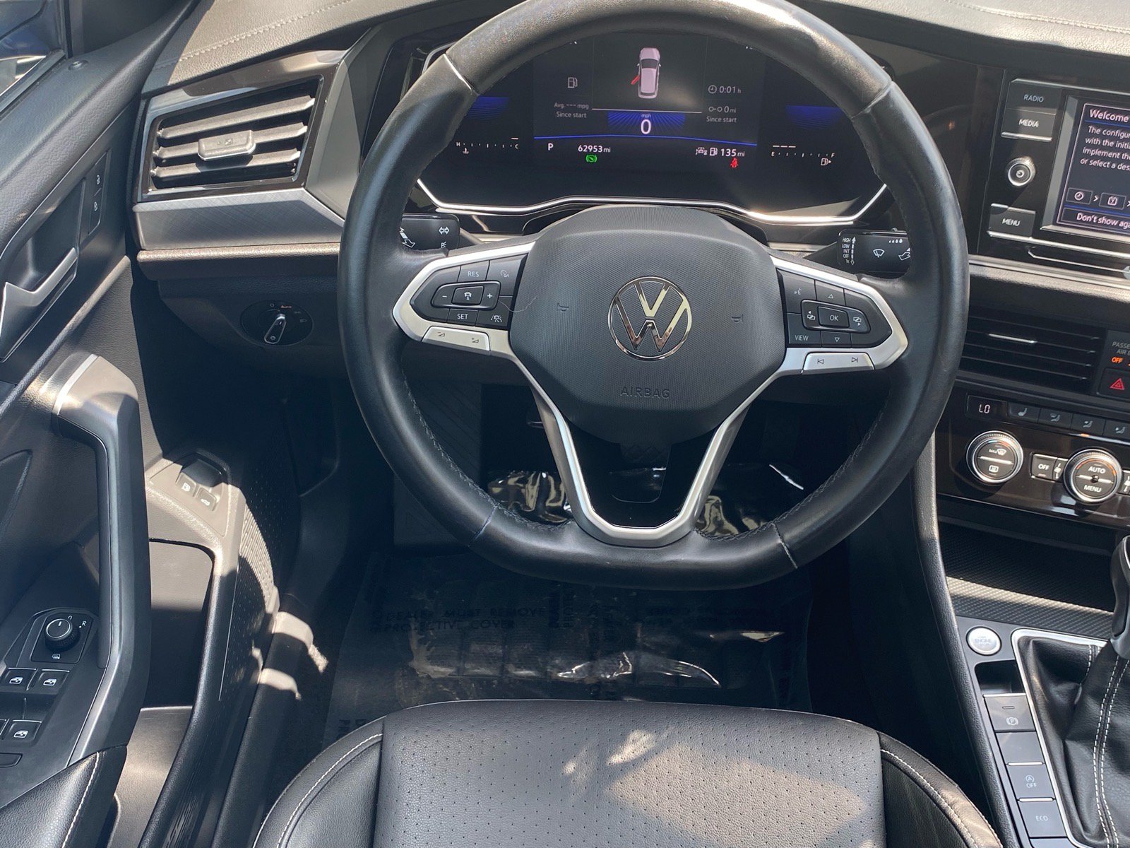 Certified 2022 Volkswagen Jetta SE FWD image 7