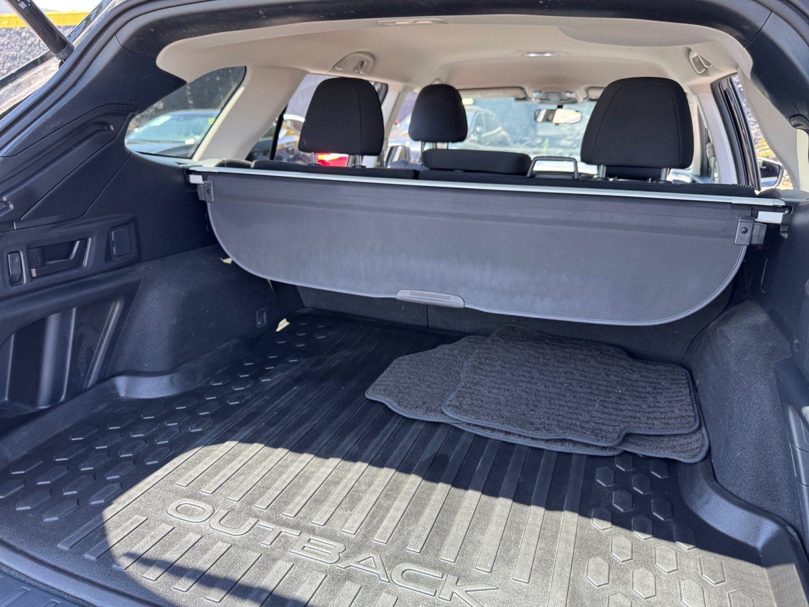 Used 2023 Subaru Outback Premium AWD/4WD image 16