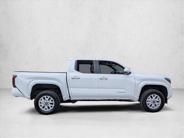Used 2024 Toyota Tacoma SR5 image 4
