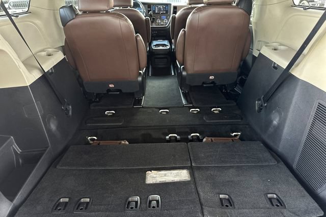 Used 2016 Toyota Sienna Limited FWD image 15
