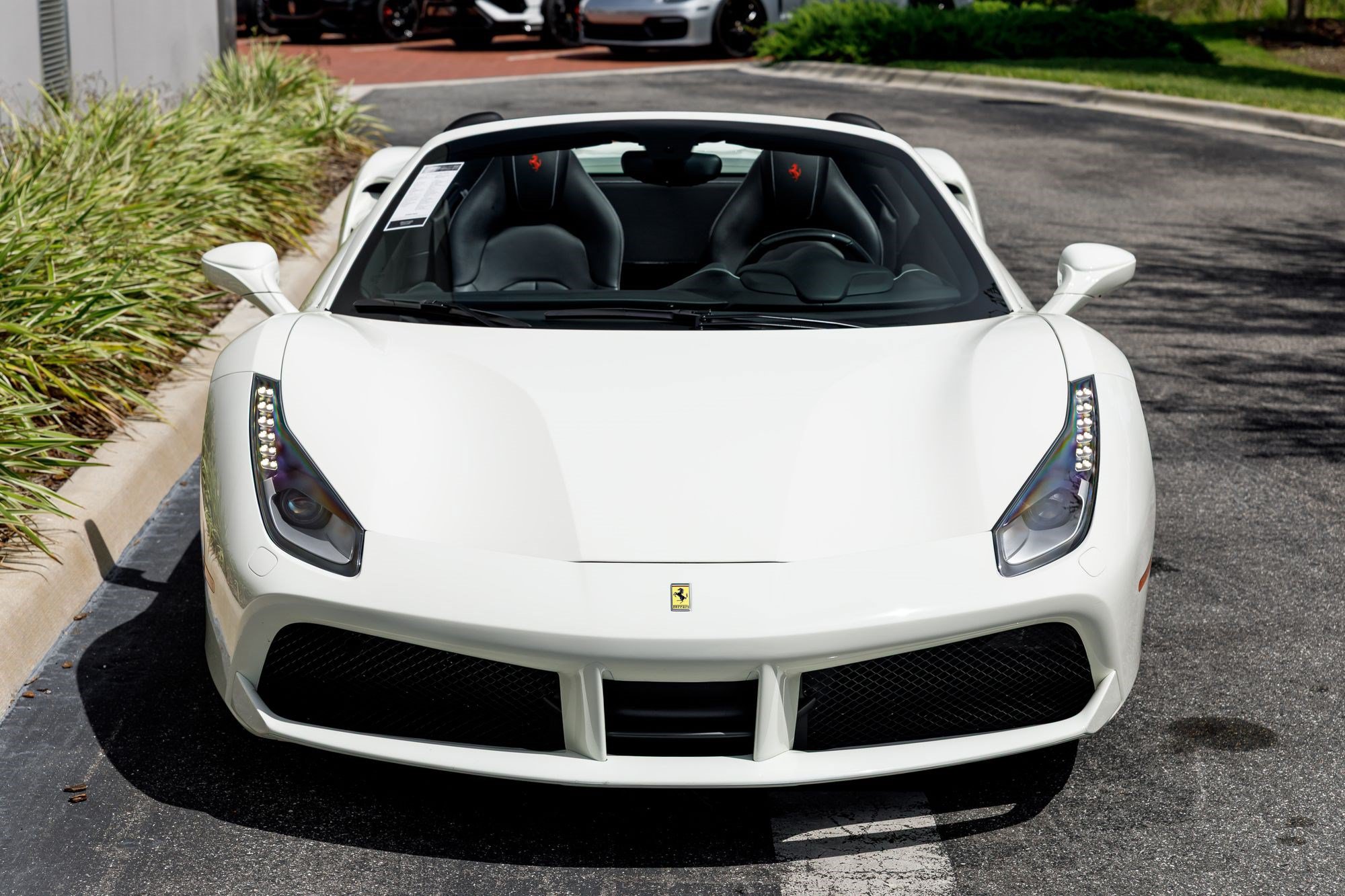 Used 2019 Ferrari 488 Spider RWD image 8