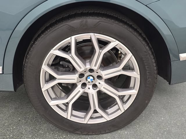 Certified 2025 BMW X7 xDrive40i w/ Premium Package AWD/4WD image 28