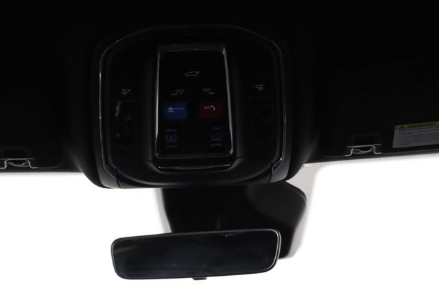 Used 2025 Jeep Grand Cherokee L Altitude AWD/4WD image 26