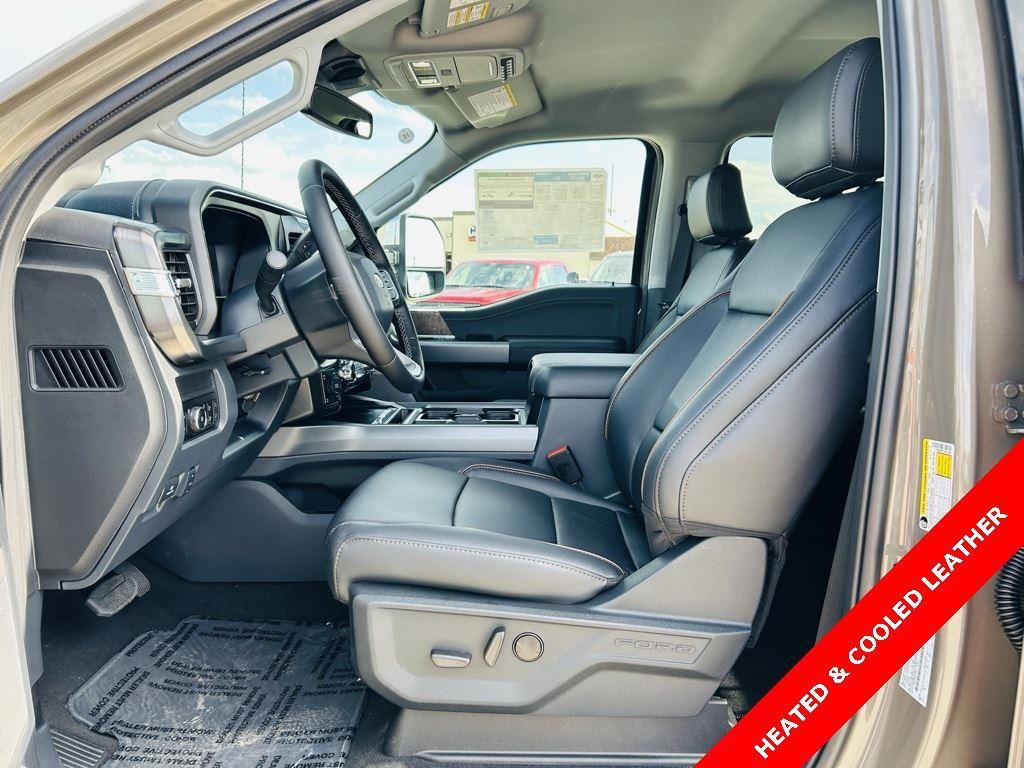 New 2026 Ford F250 Lariat w/ Lariat Premium Package image 3