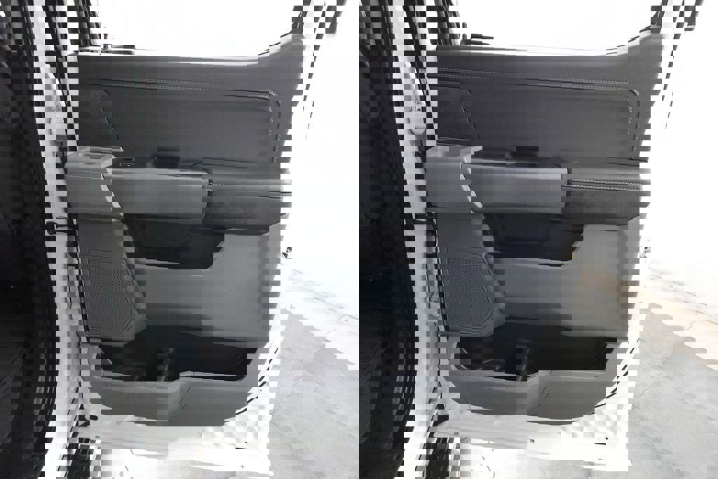 Used 2024 Ford F150 XLT w/ Mobile Office Package image 26