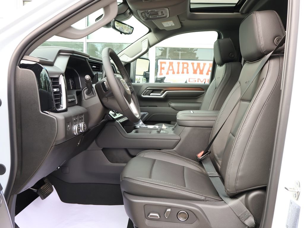 New 2026 GMC Sierra 2500 Denali w/ Technology Package AWD/4WD image 15