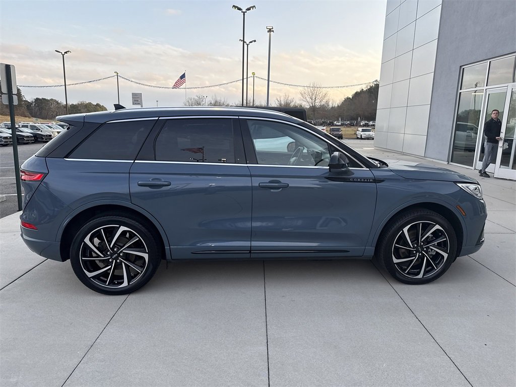Used 2023 Lincoln Corsair Grand Touring image 8