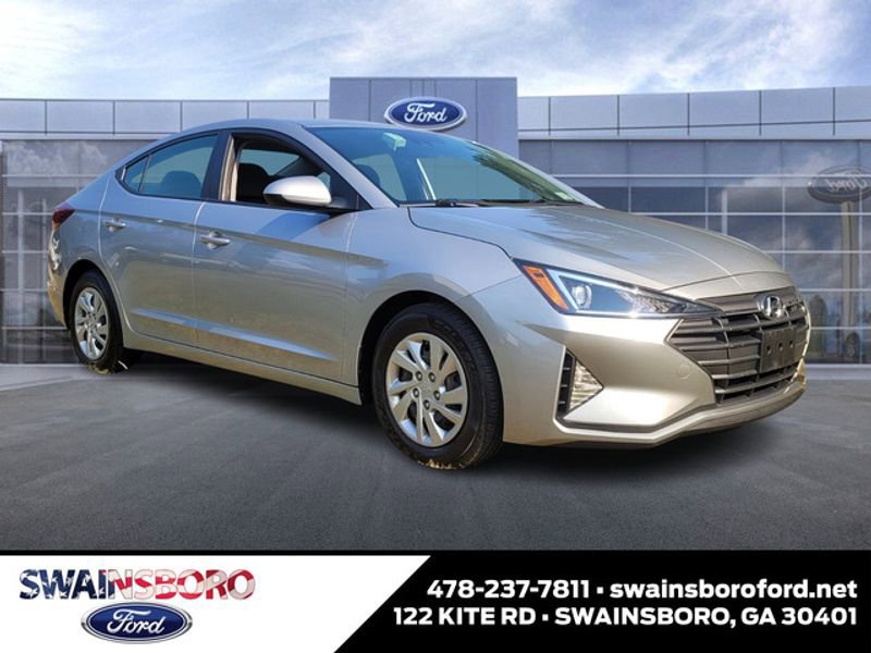 Used 2020 Hyundai Elantra SE w/ Convenience Package (C2)