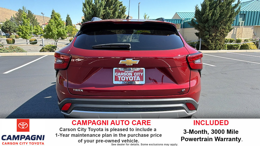 Used 2025 Chevrolet Trax LT w/ Driver Confidence Package FWD image 4