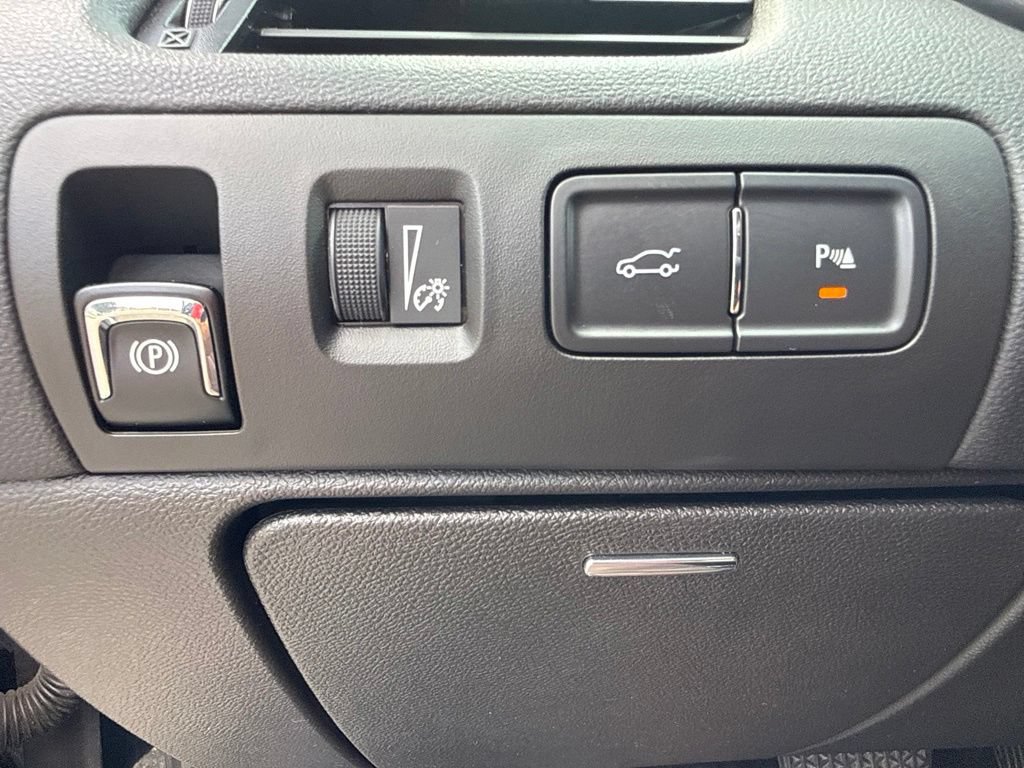 Used 2018 Chevrolet Impala Premier FWD image 55
