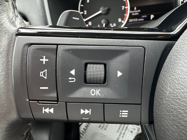 Used 2023 Nissan Rogue SV w/ SV Premium B Package AWD/4WD image 17