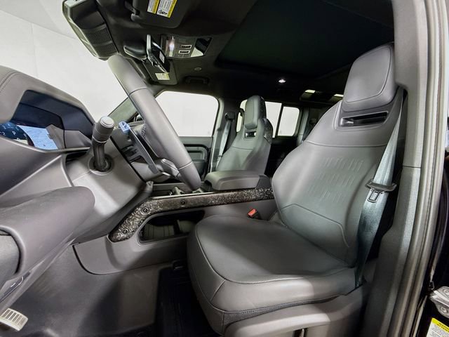 New 2026 Land Rover Defender 110 OCTA AWD/4WD image 11