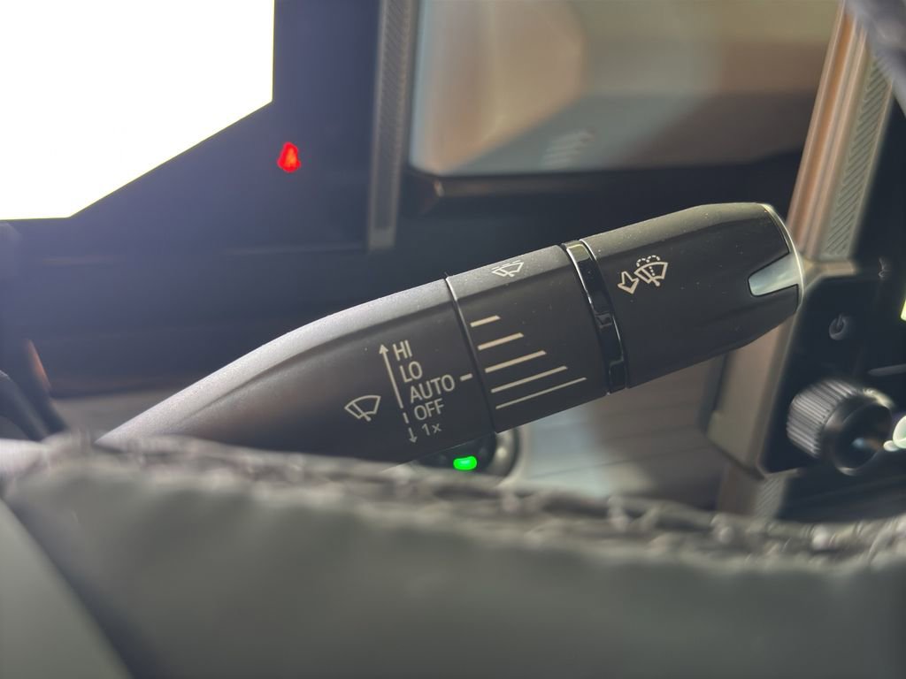 New 2025 GMC Hummer EV 2X w/ LPO, Sport Package image 29